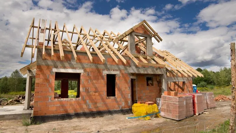 Jakie wydatki czekają na Ciebie przy budowie domu 130 m2?