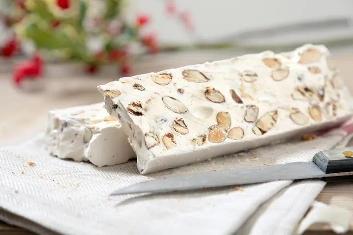 Nugat: Odkrywamy Tajemnice Kolorów Słodkiej Przyjemności