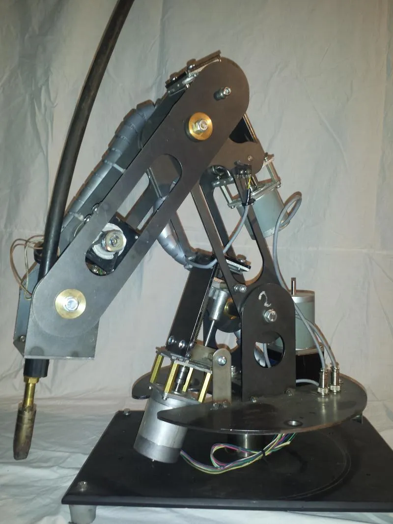 Budowa robota w domu