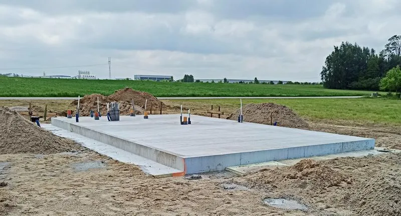 Instalacje w fundamencie