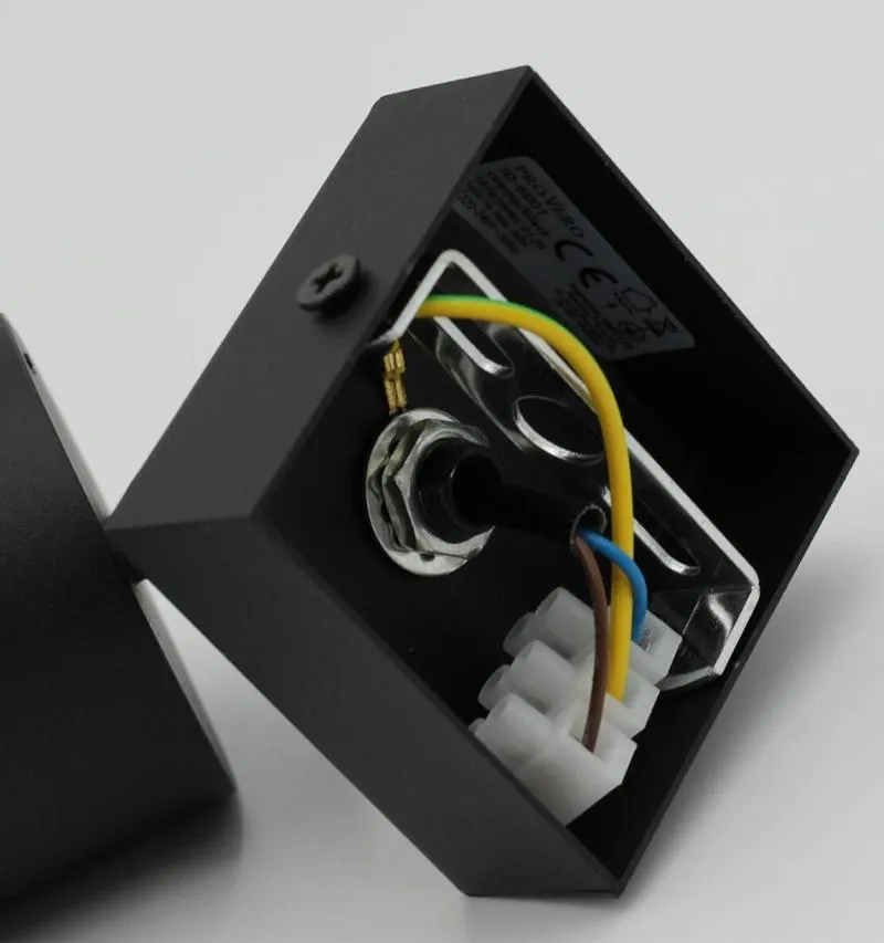 Narzędzia i materiały do montażu