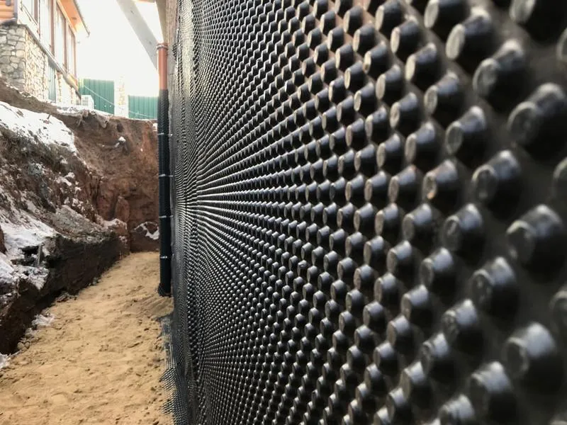 Zabezpieczenie fundamentów zimą